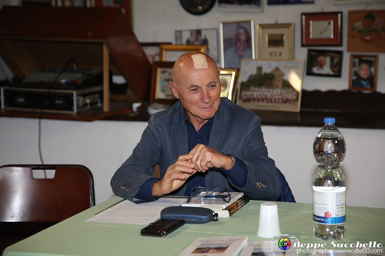 VBS_3042 - Presentazione libro 'Tra Valchiusella e Messico in giro per l'Olivetti' di Meuccio Bertarione.jpg